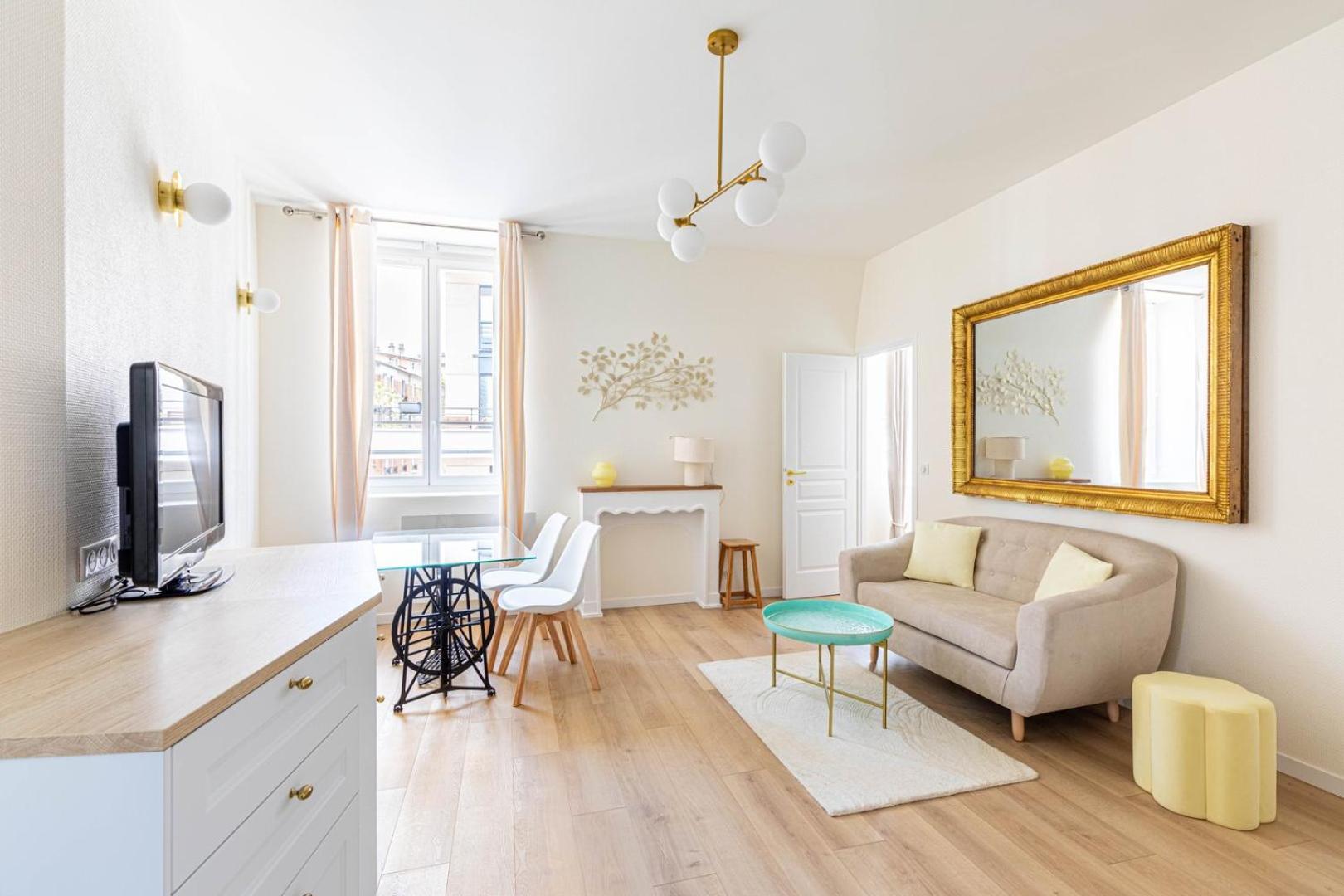 Guestready - Apt Moderne - Direct Champs Elysees Apartment Клиши Екстериор снимка