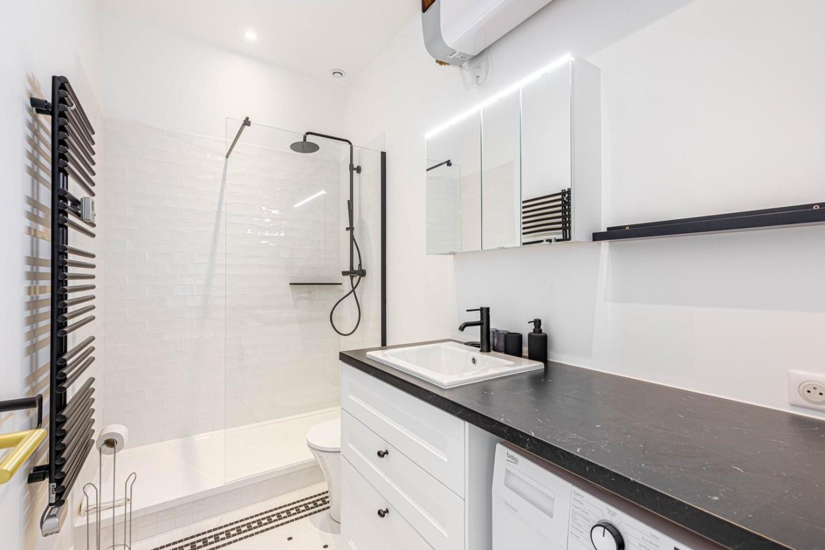 Guestready - Apt Moderne - Direct Champs Elysees Apartment Клиши Екстериор снимка